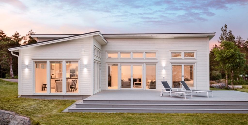 Modern Swedish Holiday Home by Hudikhus AB: A Unique Project in Hudiksvall
