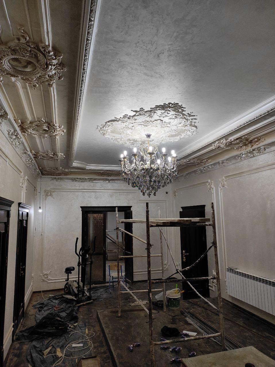Aesthetic Luxury: Designer Renovations with Unique Touches