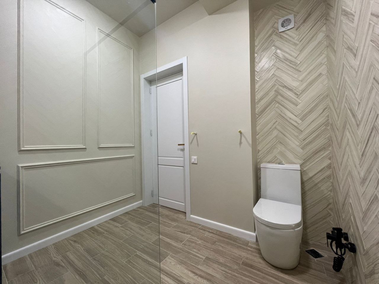 Elegant and Natural Minimalism