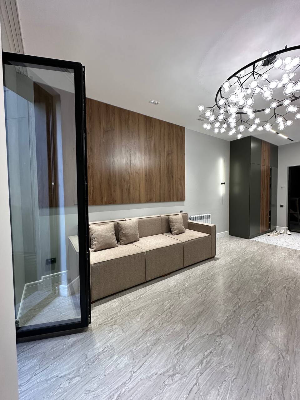 From Concept to Reality: Unique Modern Apartment Design Showcased in Photos