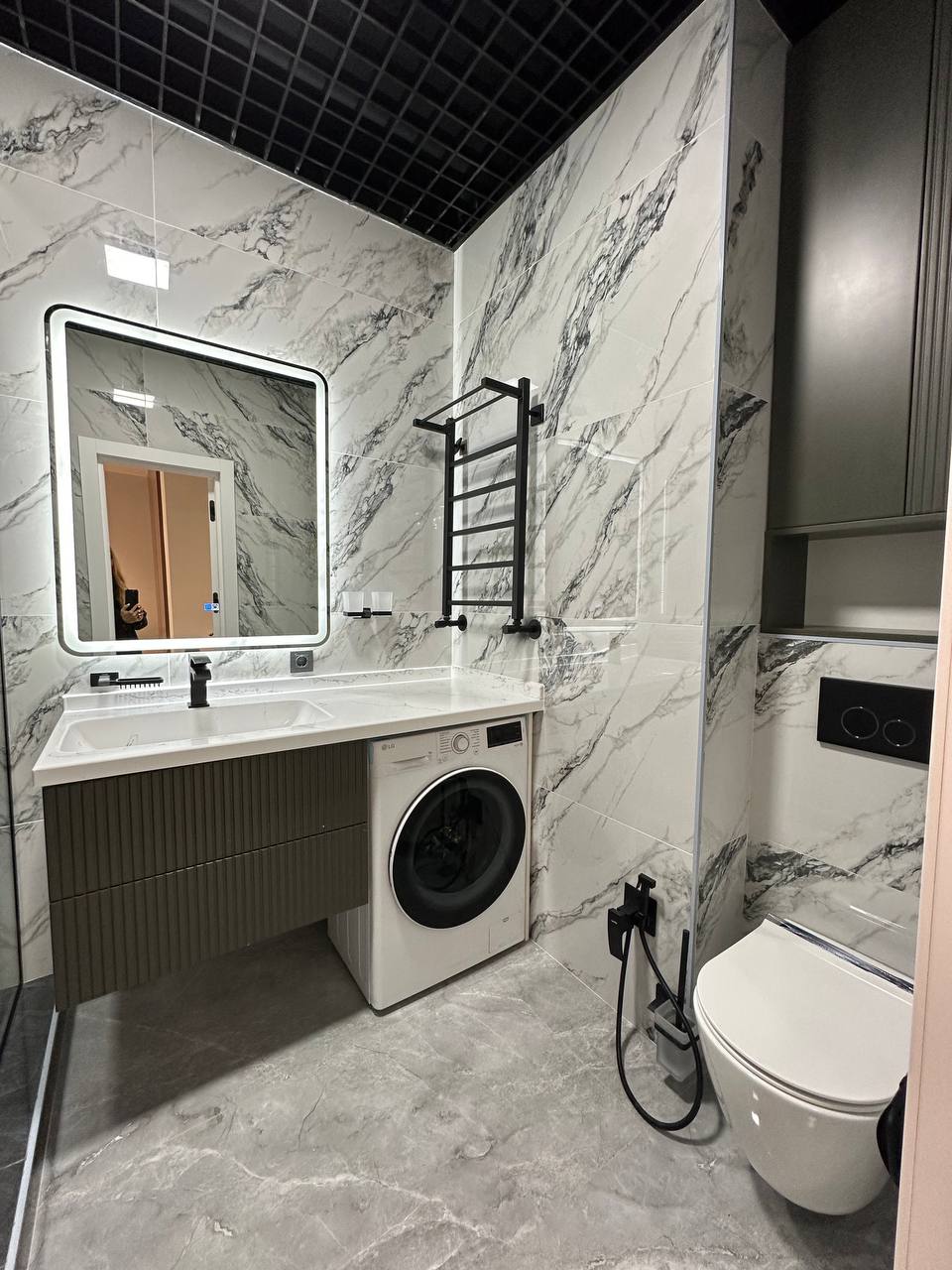 Uniqueness of Modernity: Photos of a Completed Apartment Design Inspired by Modern Style from Planirovki.by