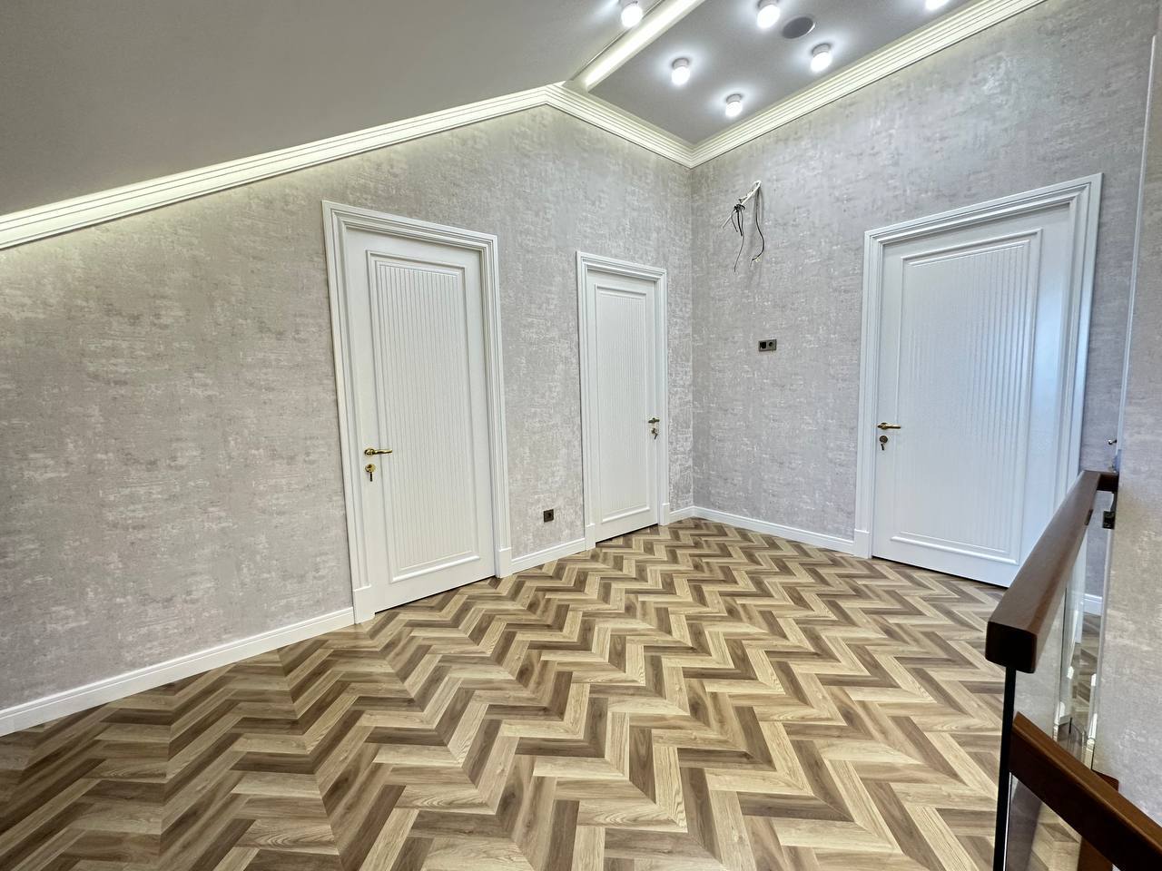 Turnkey Cottage Interior: Perfect Execution by Planirovki.by