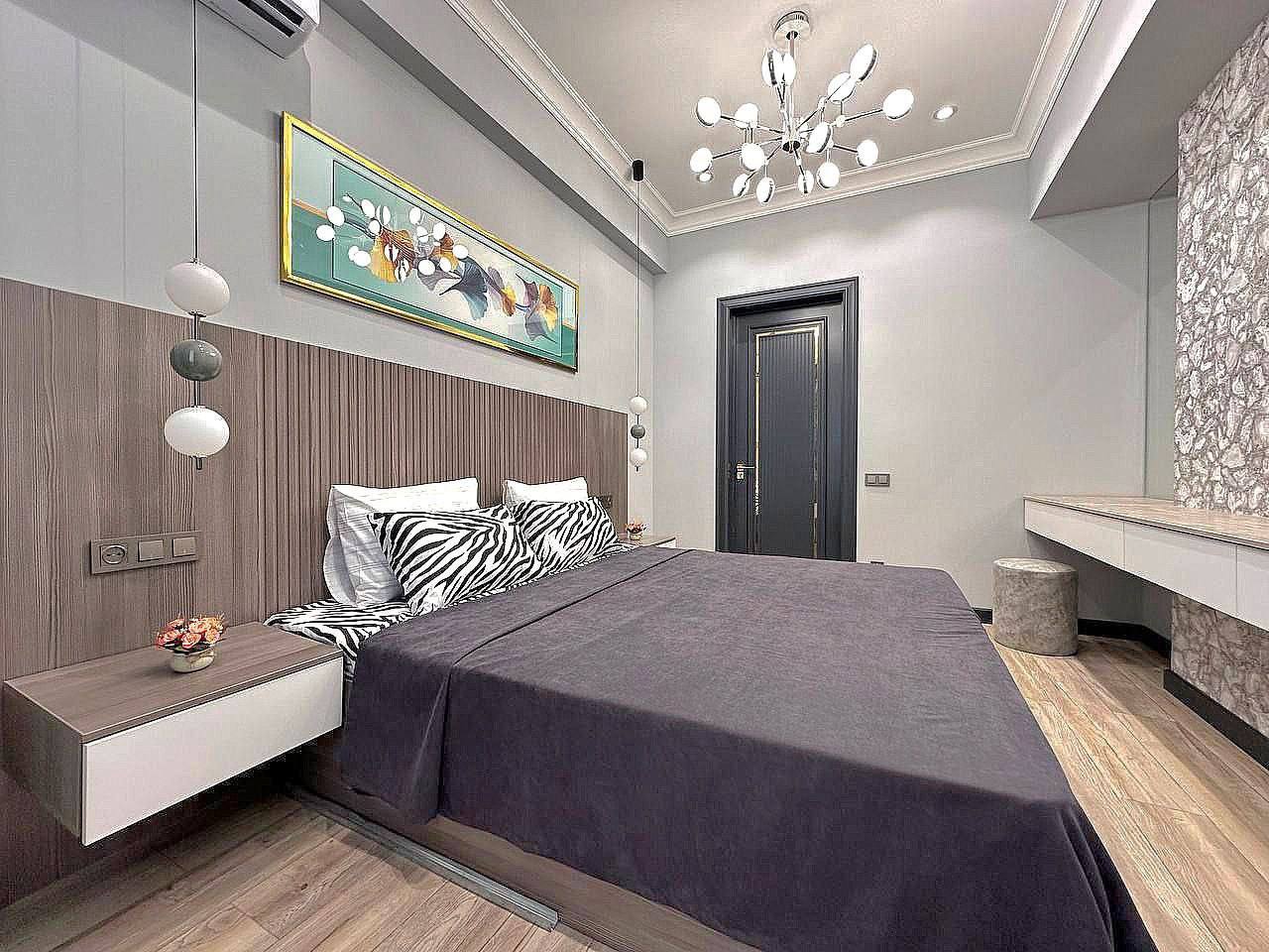 Discover the World of Modern Design: A Captivating Journey Through a Three-Bedroom Apartment Portfolio