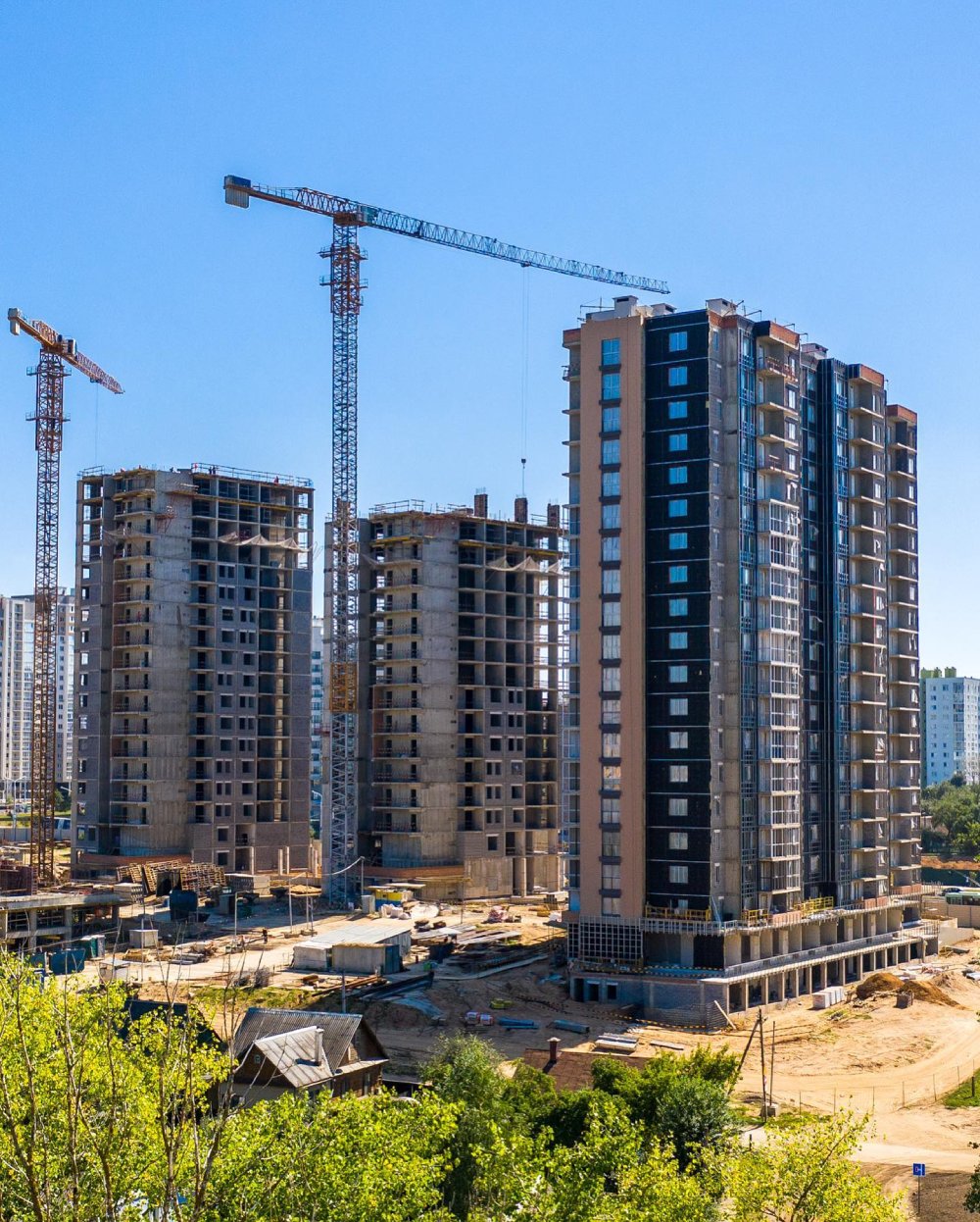 Perfect Harmony of Architecture and Nature: Grushevka Residential Complex