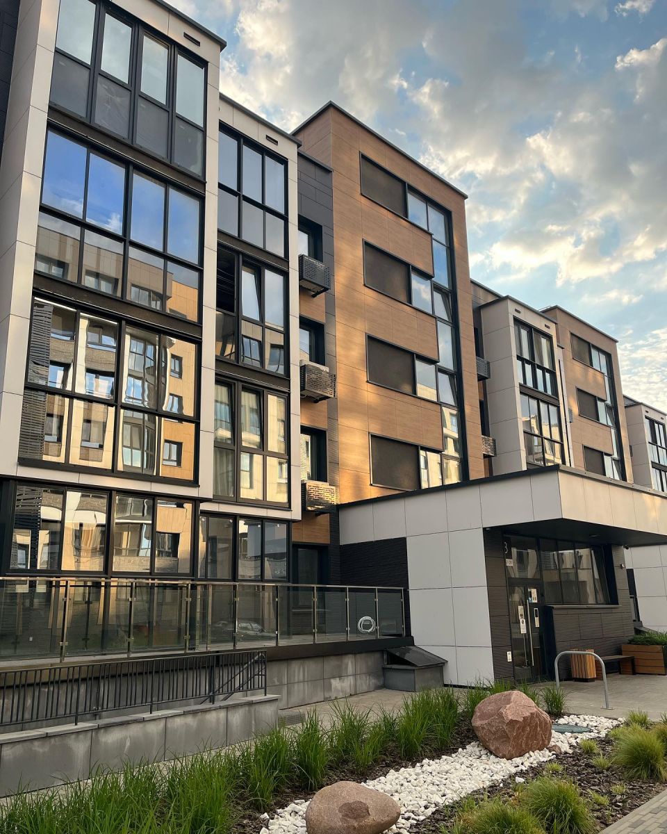 The Grandeur of Urban Symphony: Levada Residential Complex in Minsk