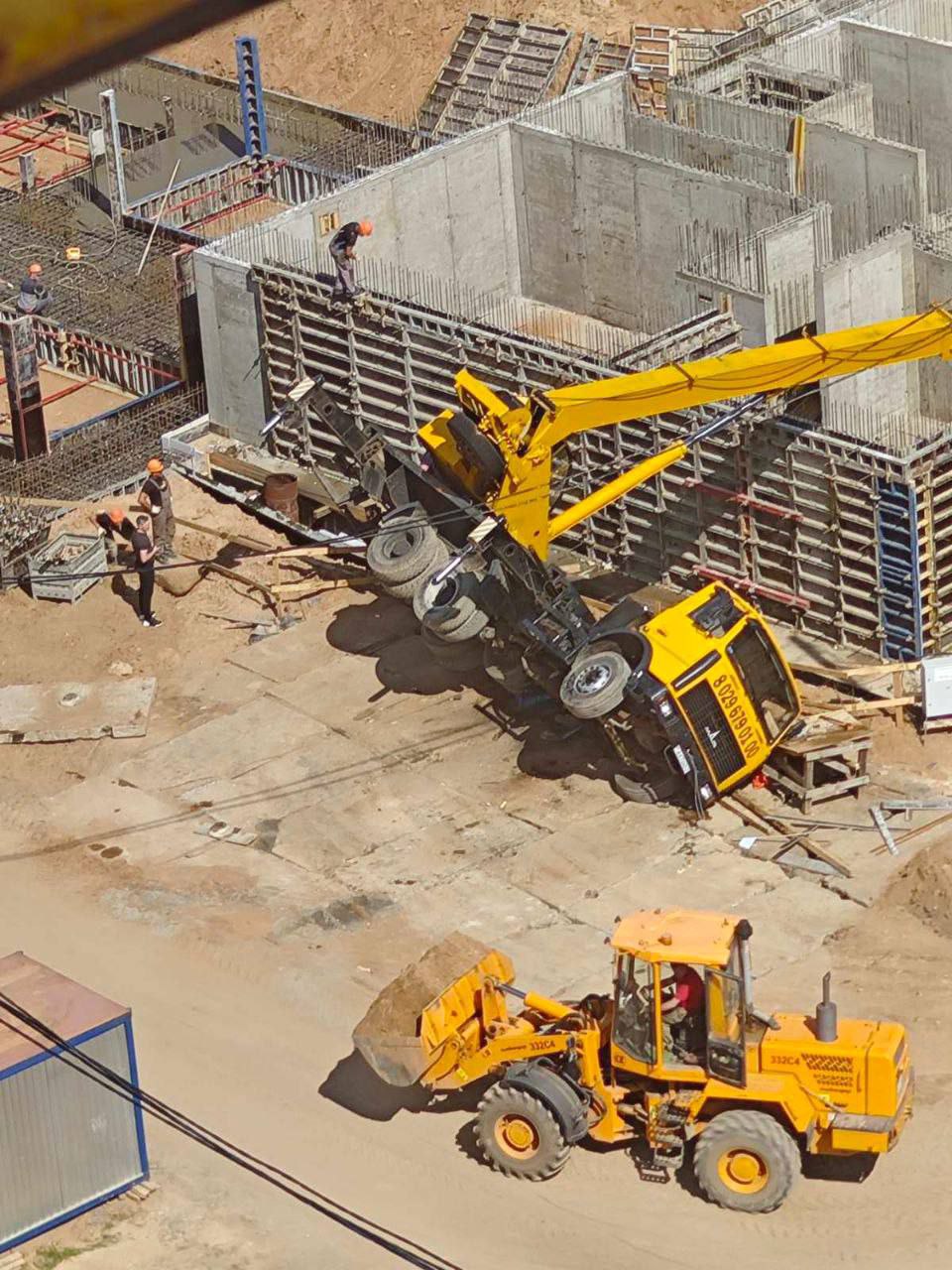 Incident at the Northern Shore residential complex construction site: causes and consequences