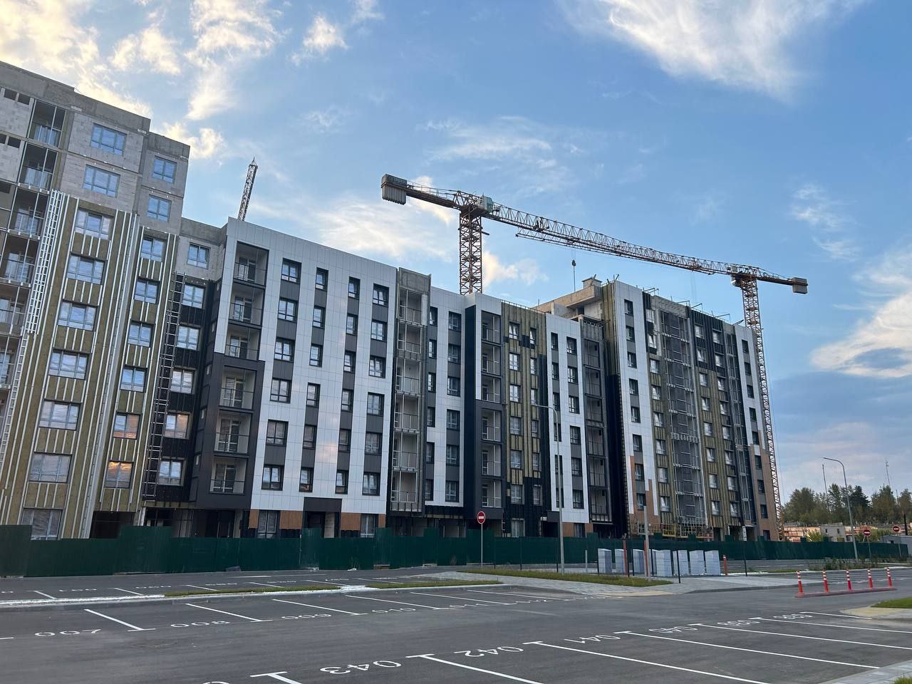 Exploring the Pinnacle of Luxury: A First Look at Iron Developments' Nine-Story Tower in Leveda Housing Estate